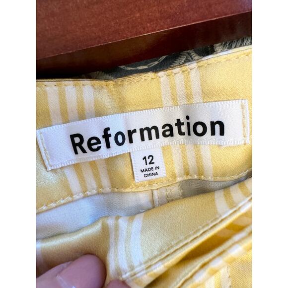 Reformation Willa Silk Satiny Comfortable Yellow Pants Omero Stripe 12 Flowy - Picture 2 of 10